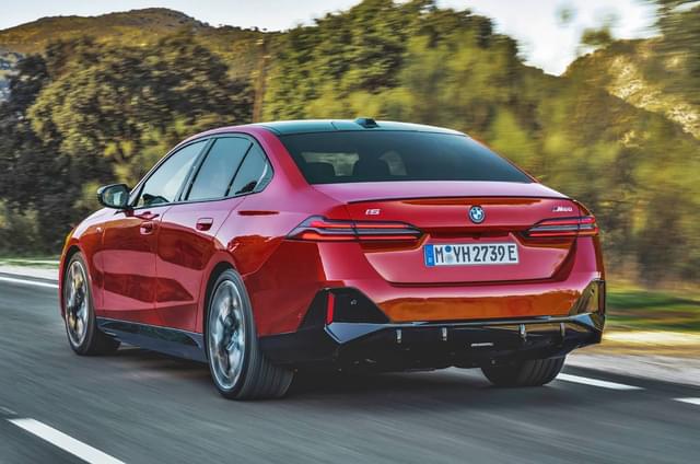 Rear View Image - 7576